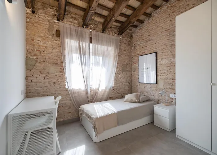 Residencia Universitaria Trinitarios *