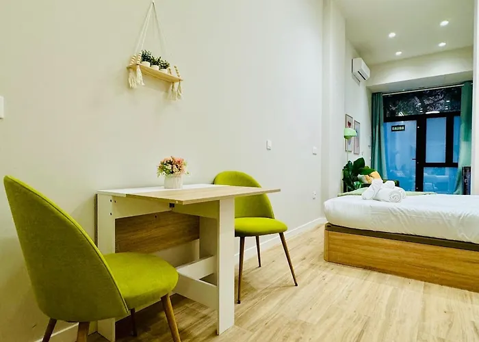 Apartment Stylish Design In *