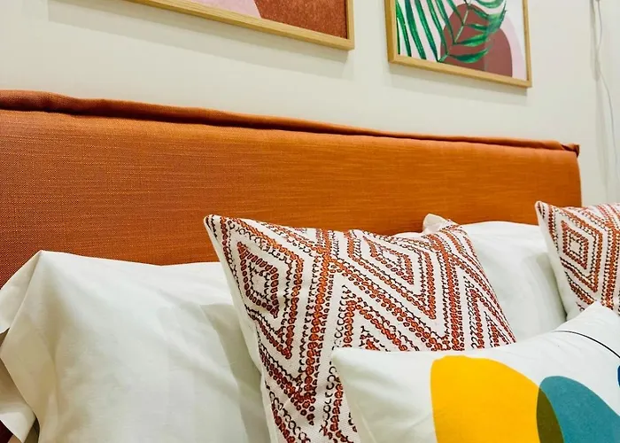 Stylish Design In Βαλένθια