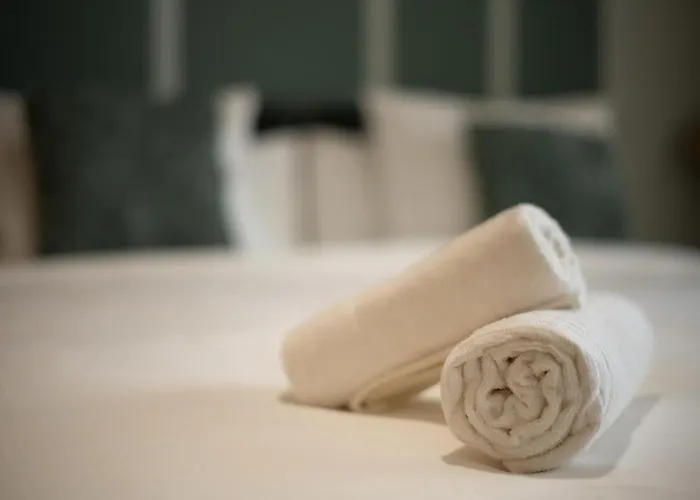 Piso Luminoso Y Conectado, A 5 Min De La Ciudad De Artes Valencia