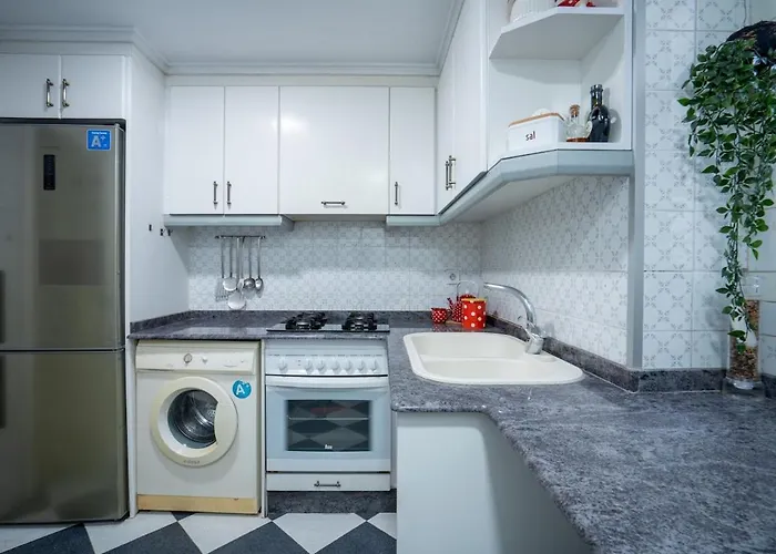 Piso Luminoso Y Conectado, A 5 Min De La Ciudad De Artes