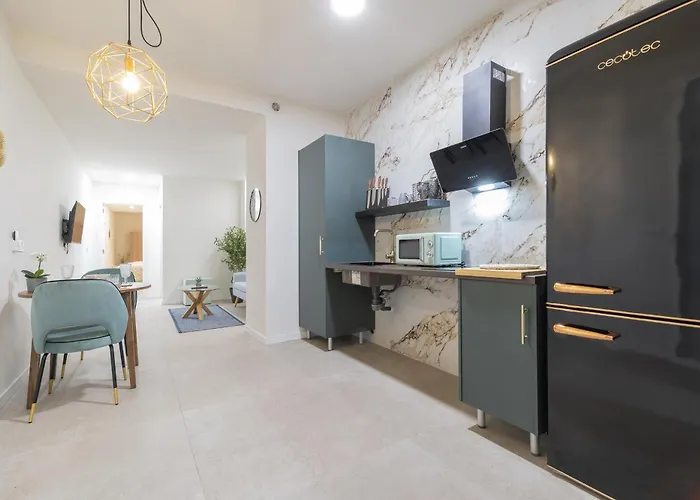 شقة Ag7 Loft Espaciosos Estudios Con Terraza Cercanos Al Metro Zona Ayora