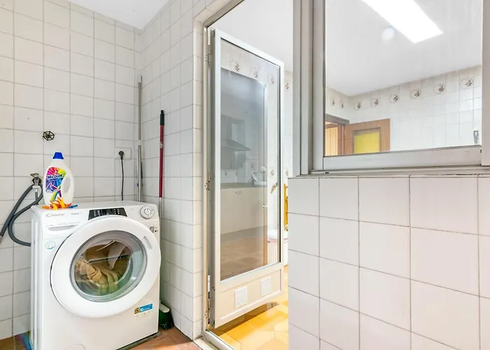 Centrally Located Temporary, Very Spacious Pataconabluerentals شقة *