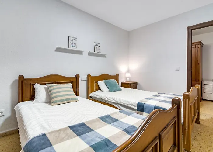 Centrally Located Temporary, Very Spacious Pataconabluerentals * فالنسيا