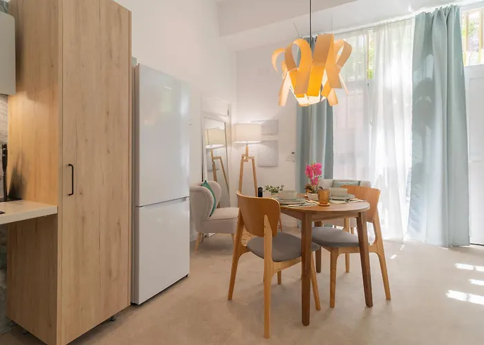 If - Loft Estudios Encantadores Y Bien Conectados En Zona Residencial Malilla Apartmán Valencie