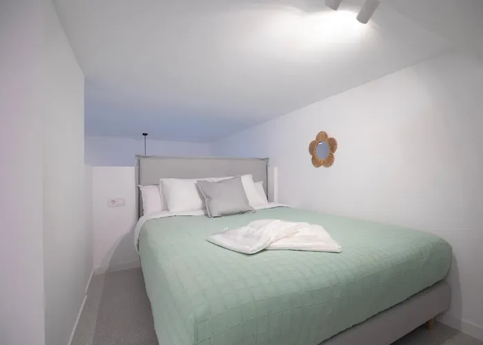 Apartment If - Loft Estudios Encantadores Y Bien Conectados En Zona Residencial Malilla Valencia