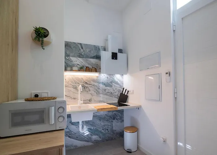 If - Loft Estudios Encantadores Y Bien Conectados En Zona Residencial Malilla Apartment