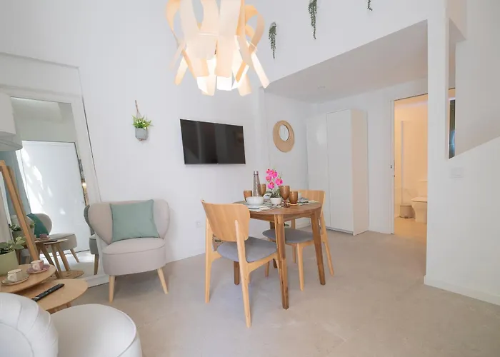 Apartment If - Loft Estudios Encantadores Y Bien Conectados En Zona Residencial Malilla