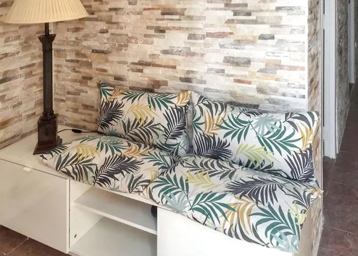 Διαμέρισμα Cozy With Sea View In 100 M²! Βαλένθια