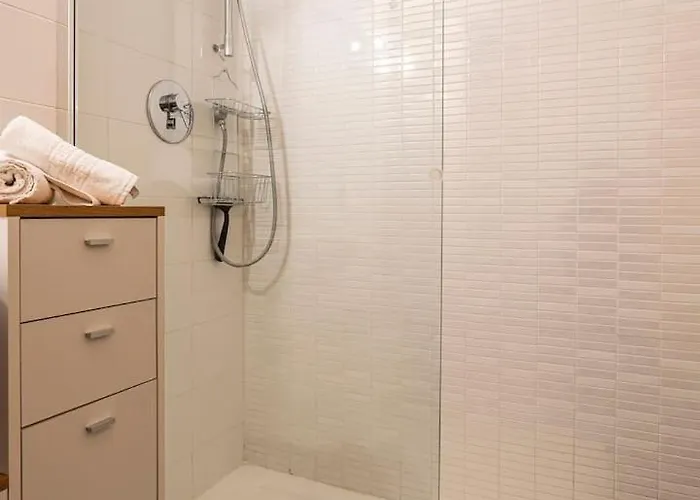 New Loft Park Central, Biopark شقة