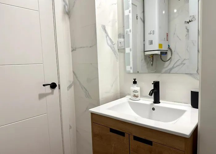 Reinapart Cabanyal شقة *