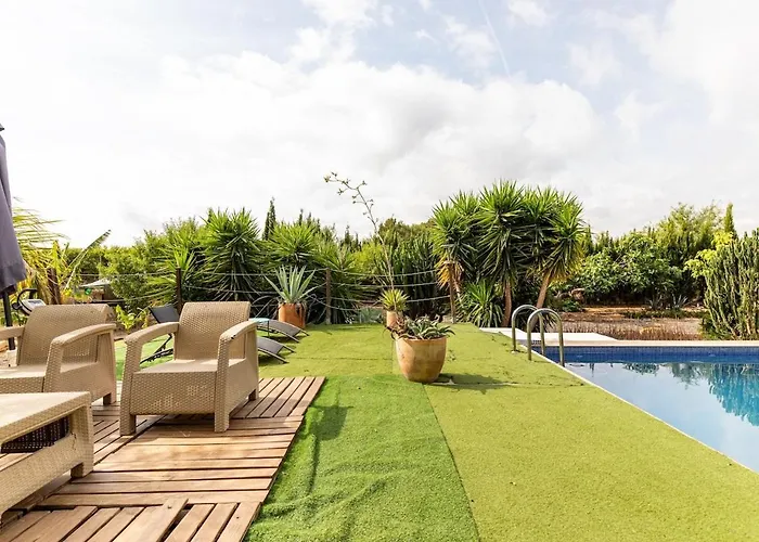 Vakantiehuis Les Moreres A Space For Tranquility