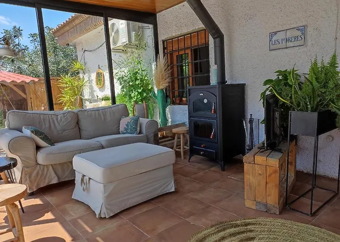 Vakantiehuis Les Moreres A Space For Tranquility