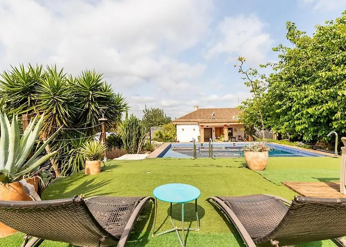 Vakantiehuis Les Moreres A Space For Tranquility