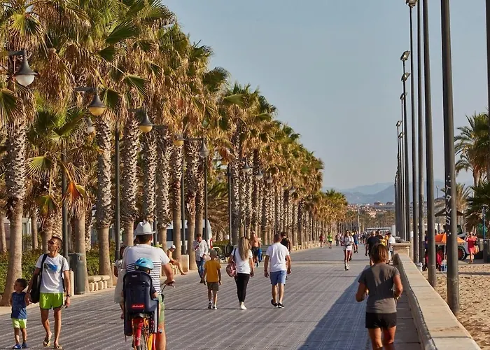 El Cabanyal 400m From The Βαλένθια