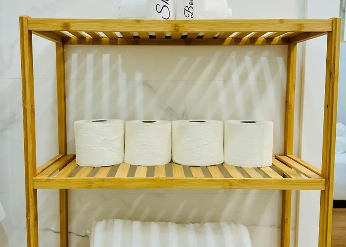 Loft 3 - Space & Conform Close To Center شقة