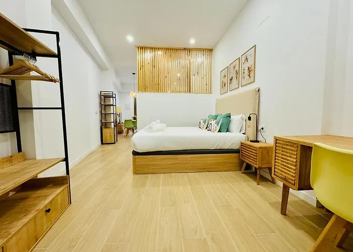 Loft 2 - Space & Conform Close To Center شقة *