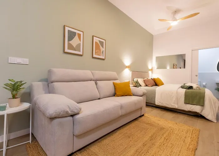 Lejlighed Paradise - Comodo Y Acogedor - Conectado Con Aeropuerto, Playa Y Centro Valencia