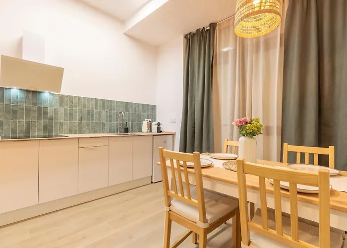 Paradise - Comodo Y Acogedor - Conectado Con Aeropuerto, Playa Y Centro