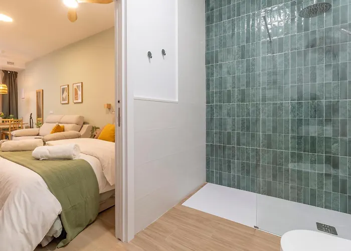 Paradise - Comodo Y Acogedor - Conectado Con Aeropuerto, Playa Y Centro Lejlighed *