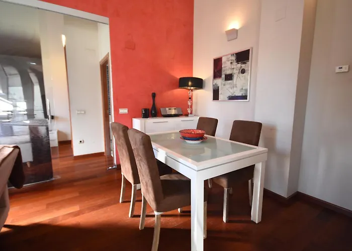 아파트 Estupendo En La Historica Plaza Del Tossal