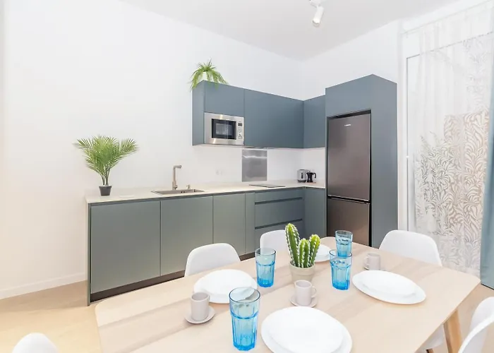 Guestready - Valencia's Vibrant Malvarrosa * Valencia