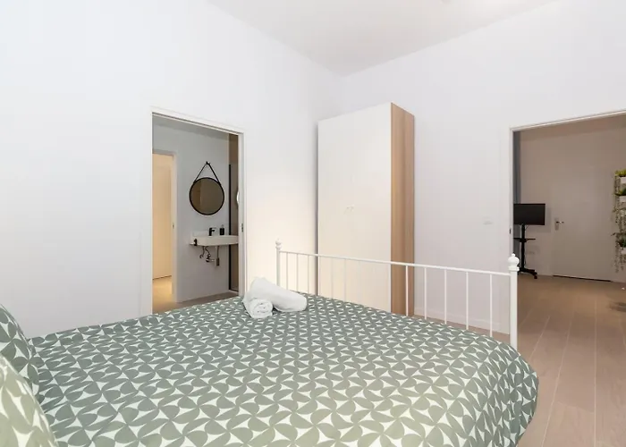 Guestready - Valencia's Vibrant Malvarrosa Lejlighed *