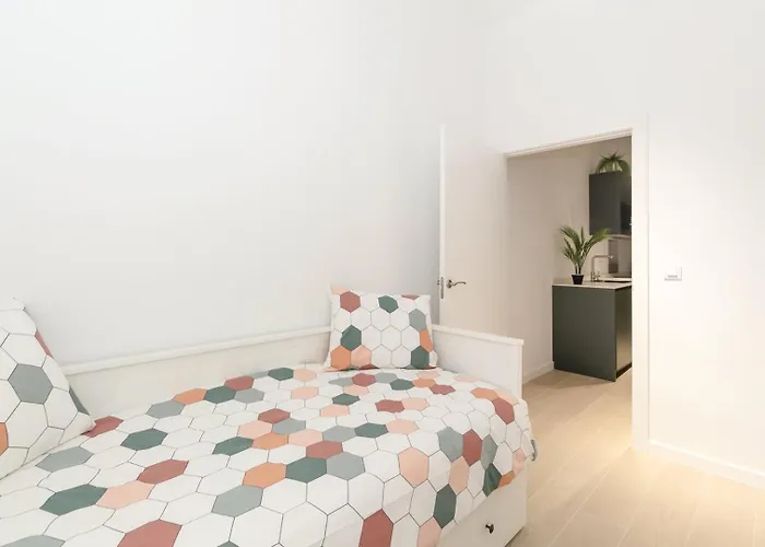 Guestready - Valencia's Vibrant Malvarrosa Valencia