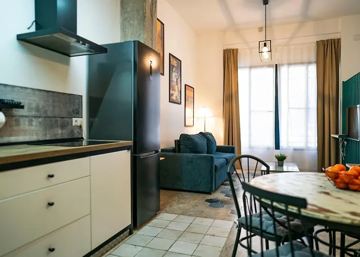 Pelayo * فالنسيا