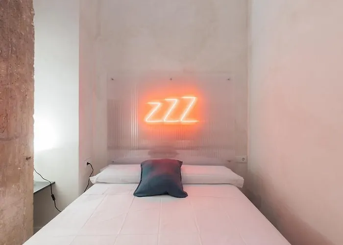 아파트 Chic & Cozy In *