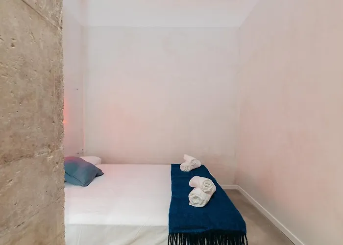 Chic & Cozy In Βαλένθια