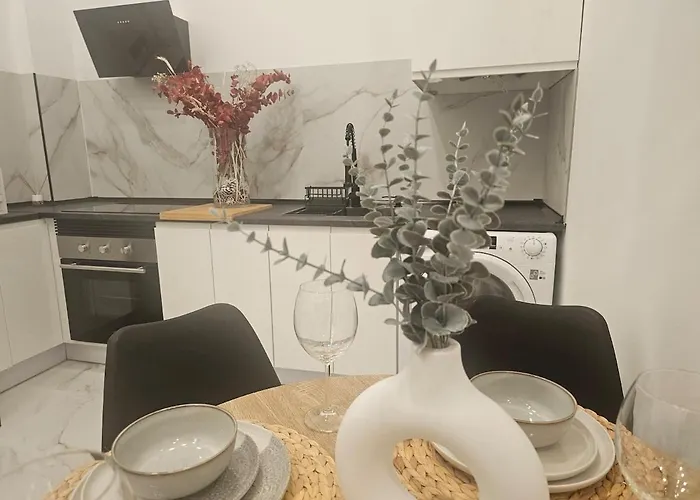 Kala-mar Apartment *