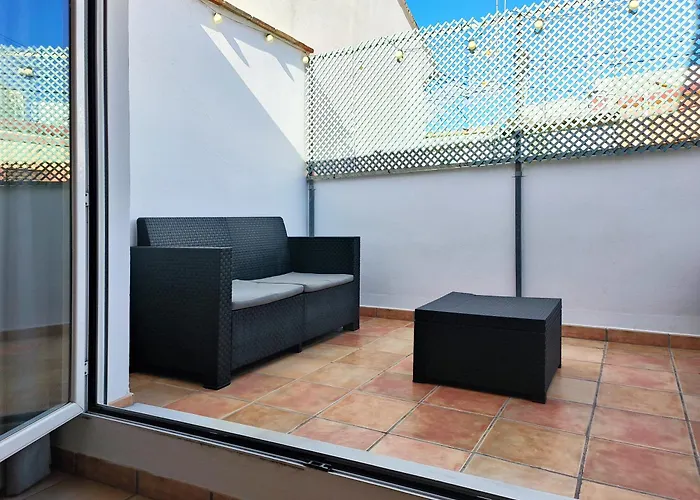 Flats Friends Nave * Valence