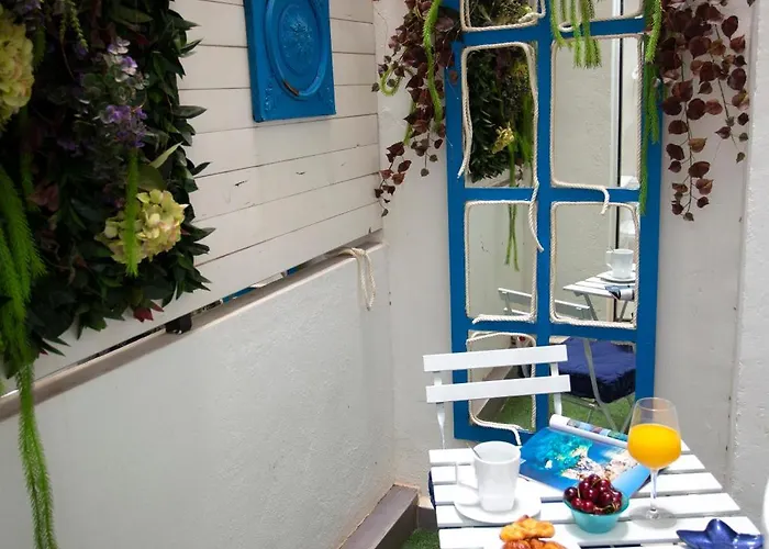 Singularstays Center