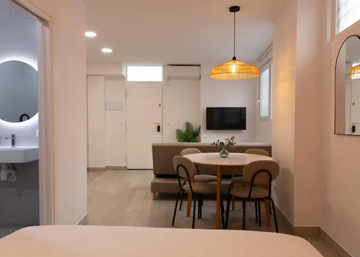 Royal Flats Apartment *