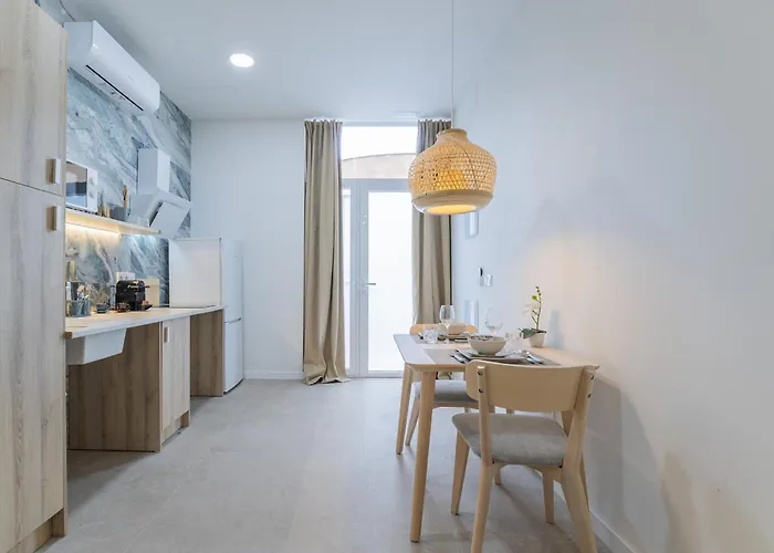 Ppa22 Loft - Acogedor Loft Cercano Al Metro Zona Ayora شقة *