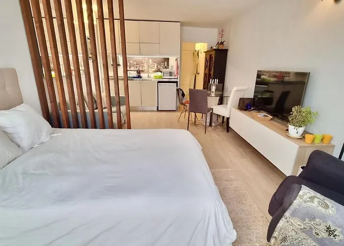 아파트 Cozy Next To Plaza Del Ayuntamiento *