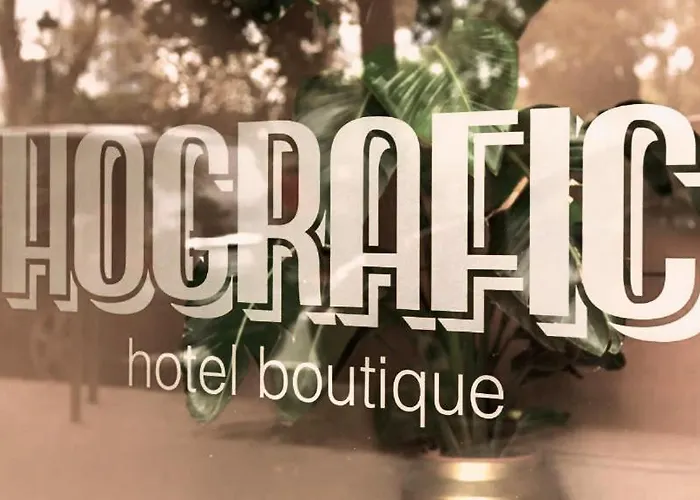 Hografic Hotel 2*