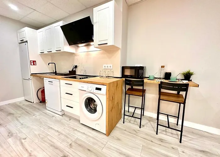 Estudio Benicalap شقة