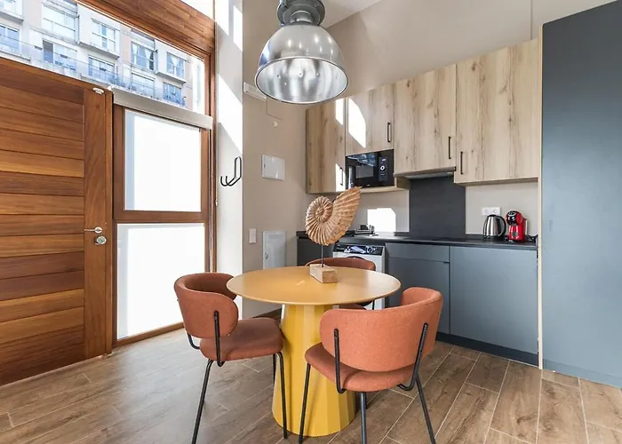 Premium Junto Al Rio Turia 1