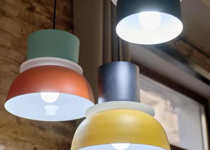 Ciutat Vella Modern 아파트 *