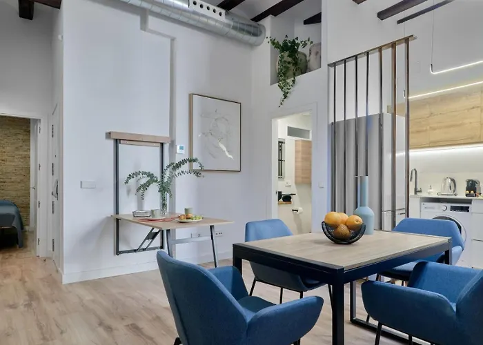 Ciutat Vella Modern *