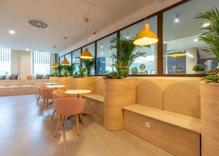 Nido Malvarrosa - Hotel *