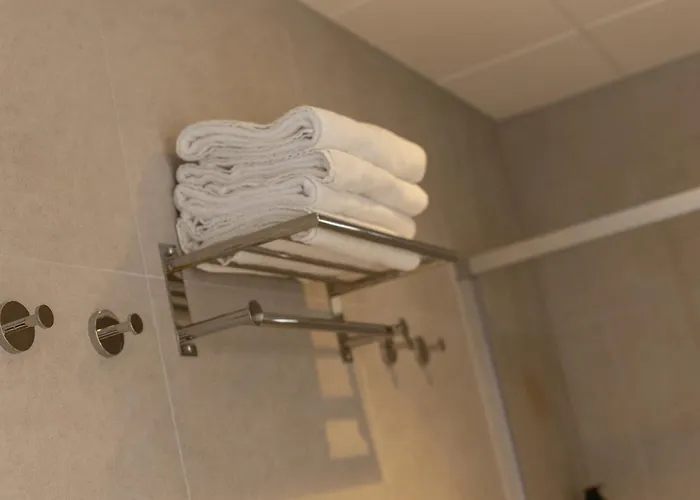 Dorm4you Arena 3* Βαλένθια