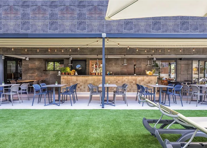 Innside By Melia Oceanic 4* Valencia