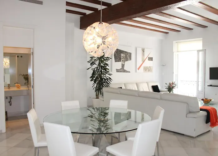 아파트 Reina Catedral *