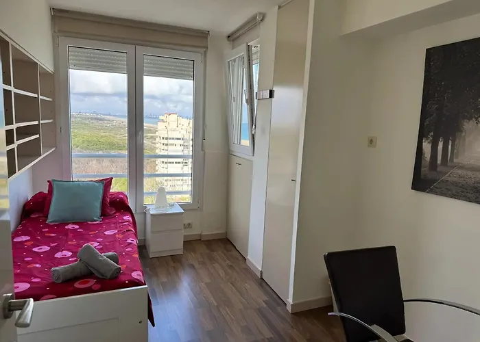Διαμέρισμα Spacious In With Sea View - 160 Sqm