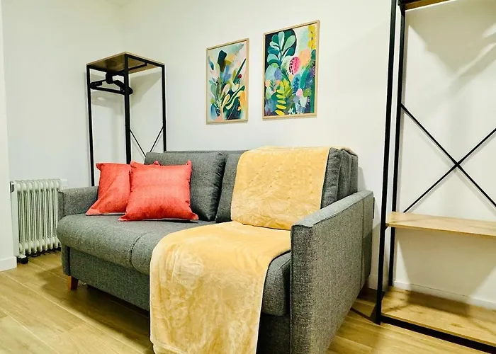 Ori A Cool & Wide Next To Historic Center *