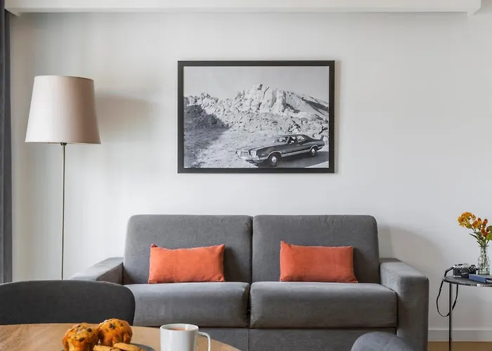 アパート Parker The Urban Flats