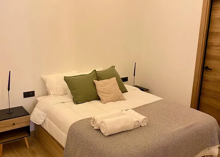 Acogedor Bajo En Apartment